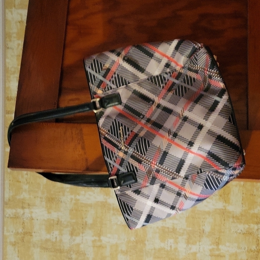 Vera Bradley plaid tote, never been used